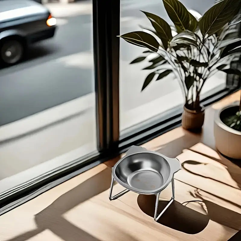 Pet Stainless Steel Neck Protector Slope Mouth High Platform Bowl Stainless Steel Bear Shape Dog Bowl Cat Bow